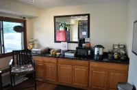 Super 8 by Wyndham Petoskey Hotels in Petoskey