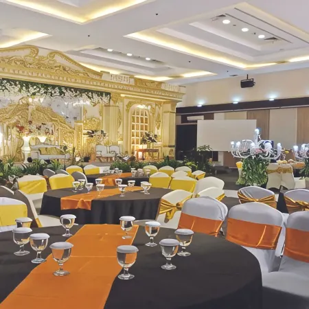 Grand Suka Hotel