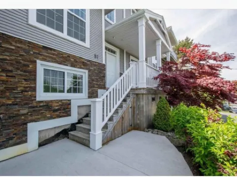 Luxury 3-Bedroom Furnished Home. View of NW Arm, close to DT (6-12 mos. lease)