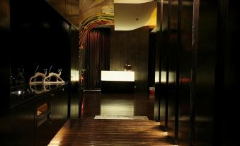 Chateau Boutique Motel