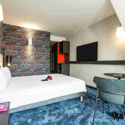 Ibis Styles Puteaux Paris la Défense Rooms
