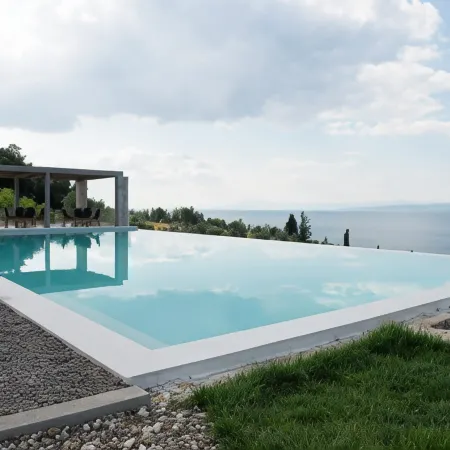 Elimnion Resort