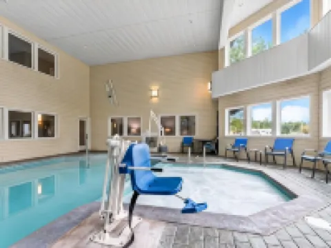 Comfort Inn Traverse City Hotels in Grand Traverse County