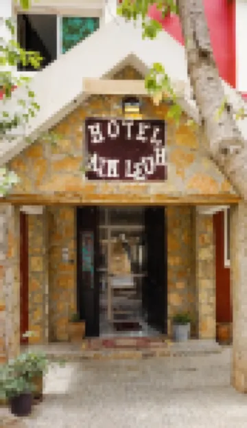 Hotel Ain Leuh Hotel di 