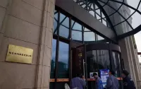Crof·Chunri Weilan Boutique Apartment (May Fourth Square Ningxia Road Subway Station)