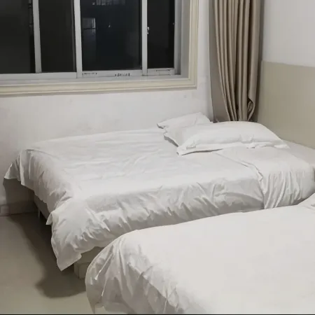 Hechi Yongfa Hotel