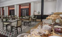 Steigenberger Hotel Bielefelder Hof - breakfast