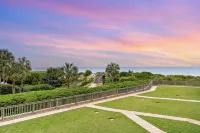 200 Steps Bed to Beach Oceanfront Luxury 6 Guests. Premier Property and Host - salle de sport