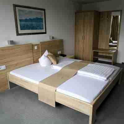 Businesshotel & Appartements Stuttgart-Vaihingen Rooms