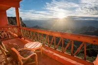 Balderrama 飯店集團的 Hotel El Mirador - 山景