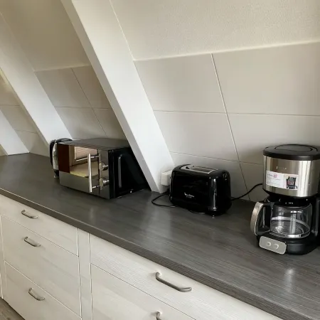 Vacation home close to the beach with patio cover; fiberglass; garden; parking at the house
