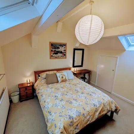 Cosy yet spacious property with private parking, close to the village centre. Отели в г. Инглтон