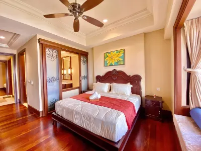 CasaDeRio Residences DeluxRiverSuite Walk5minsToJonkerSt By Heystay Management Hotels in 