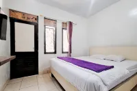 Villa Citra Syariah RedPartner - ヴィラ