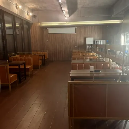 Banxia Time Hotel (Suzhou Pingjiang Road Humble Administrator's Garden)
