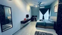 Johor Cozy Home | 2 Rooms & Easy Parking |Fast WiFi ! - Homestays