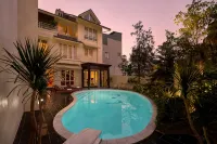 M Village Hotel Long Bien, a brand of Modern Village Lifestyle - Rooftop Pools