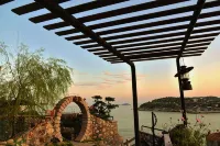 Youhai Dechuang Inn