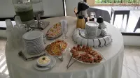 Hotel Villa Florencia - breakfast