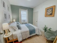 Charming 2-bedroom house super close to Brown & RISD, Wayland Square - Bungalows