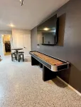Lakefront Home+Hot Tub with all of the ingredients for a perfect family getaway!