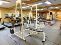 Hideout 3Br Retreat•Big Deck,Game Rm, Firepit,Fireplace•6Bikes•Kayaks•Golf•Pools - 健身房