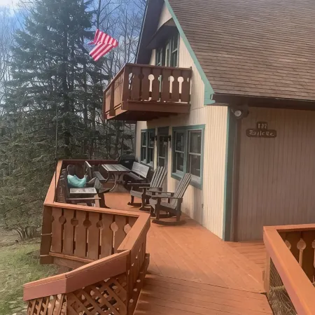 Cabin at Alpine Lake, near Deep Creek/WISP Resort