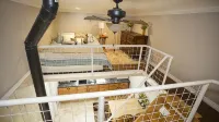 Layton's Loft Bed and Breakfast - breakfast