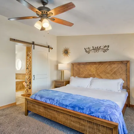 Book NOW for Summer and Fall Events! In Mountains, 5 mins from Downtown Salida!