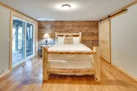 Raven Rock - 31 Acres, HOT TUB, Stream, fire Pit, Private, High Speed Internet - Chalets