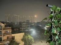 JPM Suites Noida 70 - Dapur