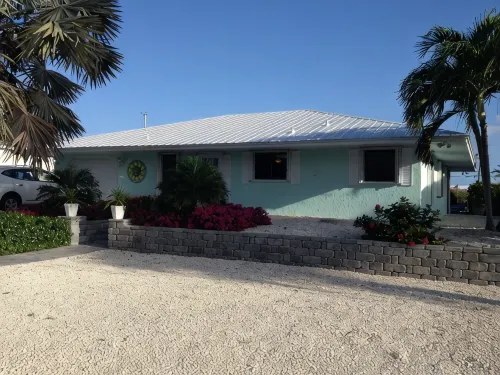 Cudjoe Key 3bdr,2 bath Pool, 20 min from Key West, Ocean Access, Bikes, Canoe - 3-Star