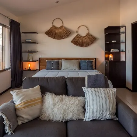 Beach house w/ private pool & sandy beach for 8