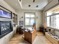 Stunning custom comfy home in quiet NW Billings