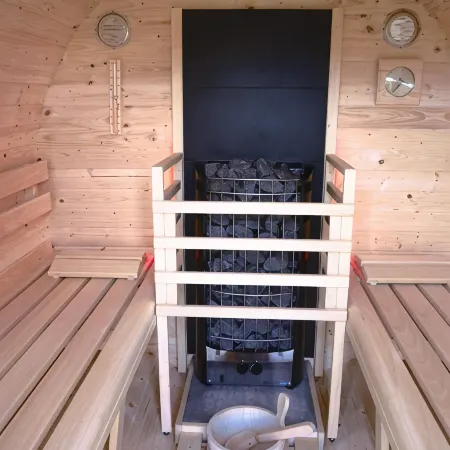 Oasis for 8 persons with sauna and jacuzzi