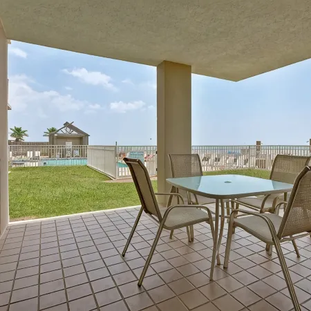 Beachfront! Our backyard is the Gulf of Mexico! 1st Fl. Unit, FamilyFriendly, AC