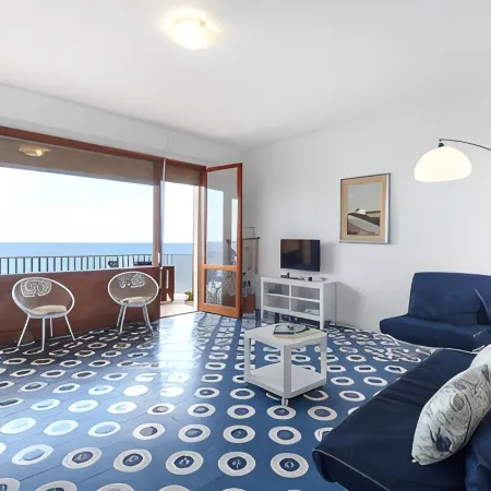 The House by the Sea - Breathtaking Panorama