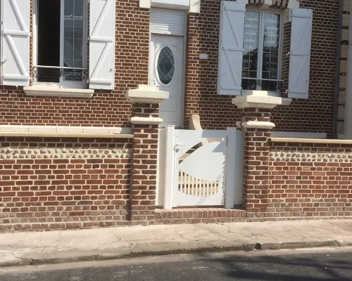 Rose de Picardie in BAIE DE SOMME 3 minutes from the beach and shops Hotels in Cayeux-sur-Mer