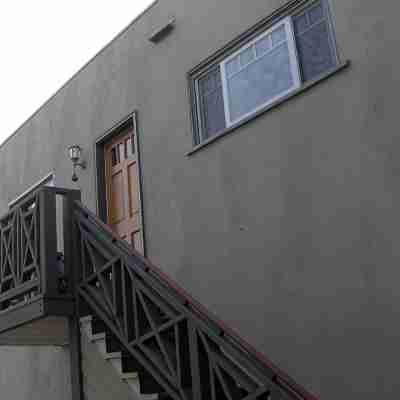 Santa Monica Beach House Hotel Exterior