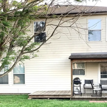 Spacious 3BR in Rosenberg | w/ 30-Day Discounts! 45 mins from FIFA stadium