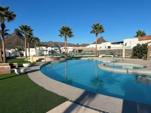 Beautiful new home in San Carlos, Sonora. Prime location very close to the beach - 3-Star