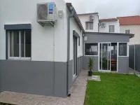 Chapel House Hotel di Capelas
