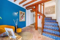 Townhouse in Silves with Portuguese Charm and Modern Amenities - Boutique