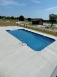 Cabin D by the Pond - King bed - Swimming Pool