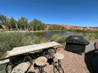 Kayenta Dome at Sand Creek Homestead - Homestays