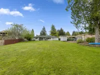 Lakefront Gateaway at Chambers Lake - 3 bd 2 ba w/ AC Hotels in Lacey