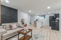 Charming 1-Bedroom House in Lovely Burien with  High Speed WiFi, - 3-Sterne