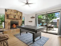 Welcome to our gorgeous remodelled home! Near Anna Maria and Bradenton beach. Hotels in West Bradenton