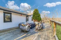 The Barrel House on Lake Texoma