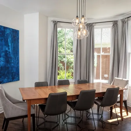 New Listing - Northside Oasis Wifi, chef's kit, steam shower next to Locavor!